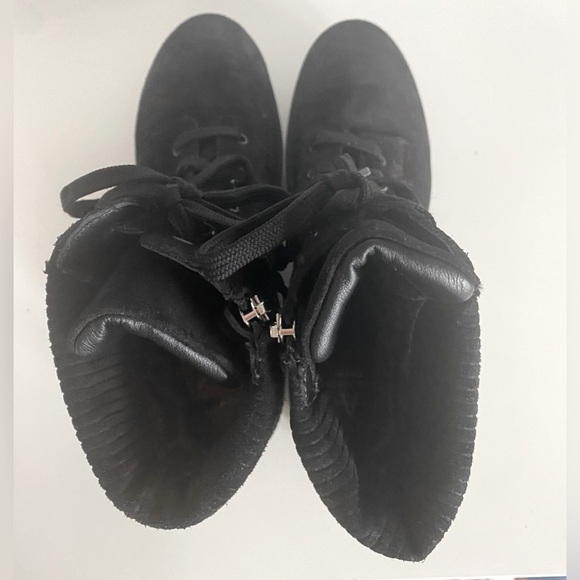 AQUATALIA “Myla” corduroy suede combat ankle boots black - Picture 9 of 12